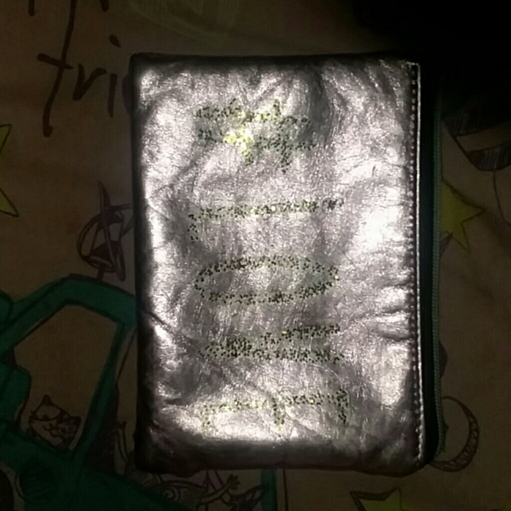 Small rist bag
